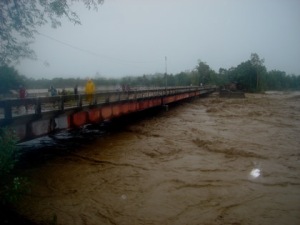 Pajo bridge flooded